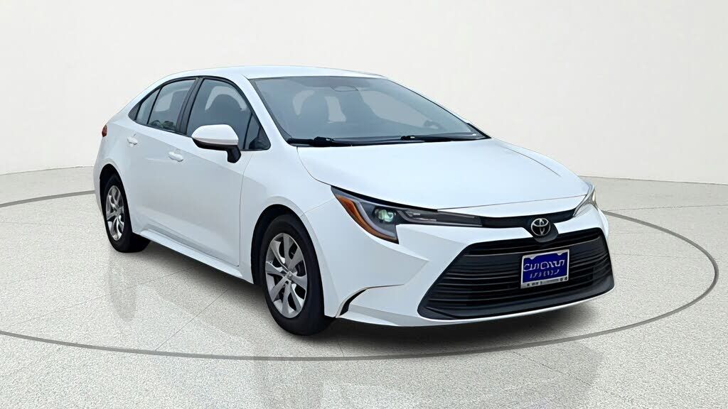 2023 TOYOTA Corolla