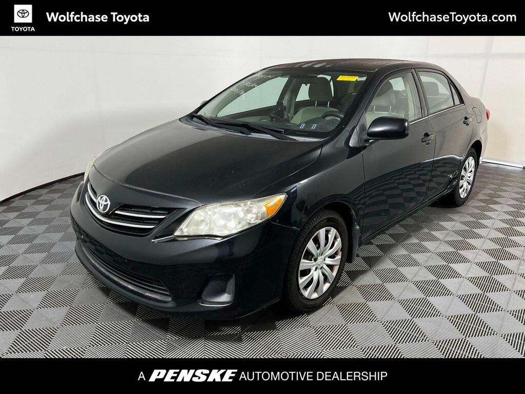 2013 TOYOTA Corolla