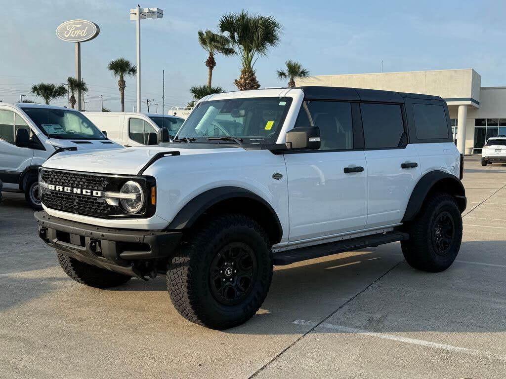 2024 FORD Bronco
