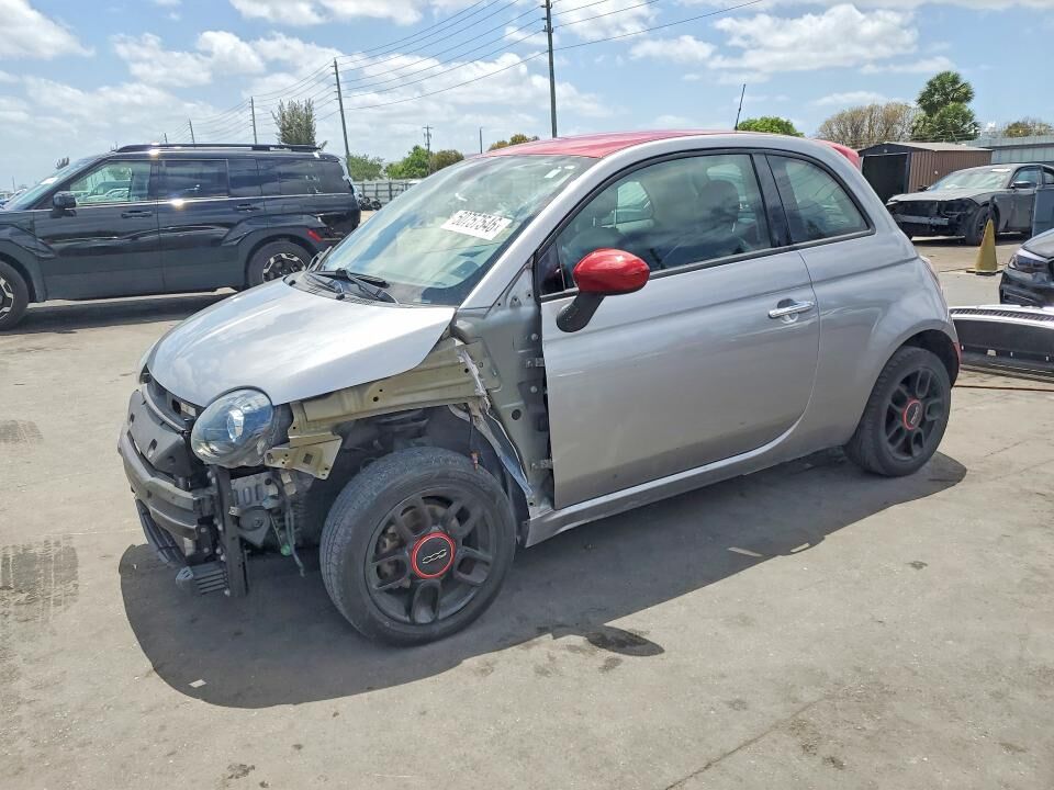 2015 FIAT 500