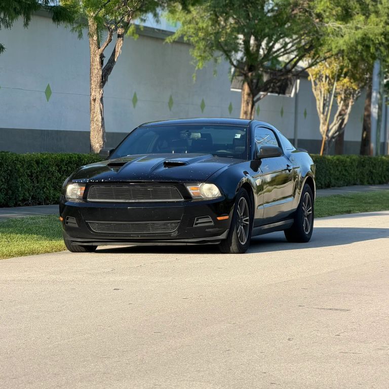 2012 FORD Mustang