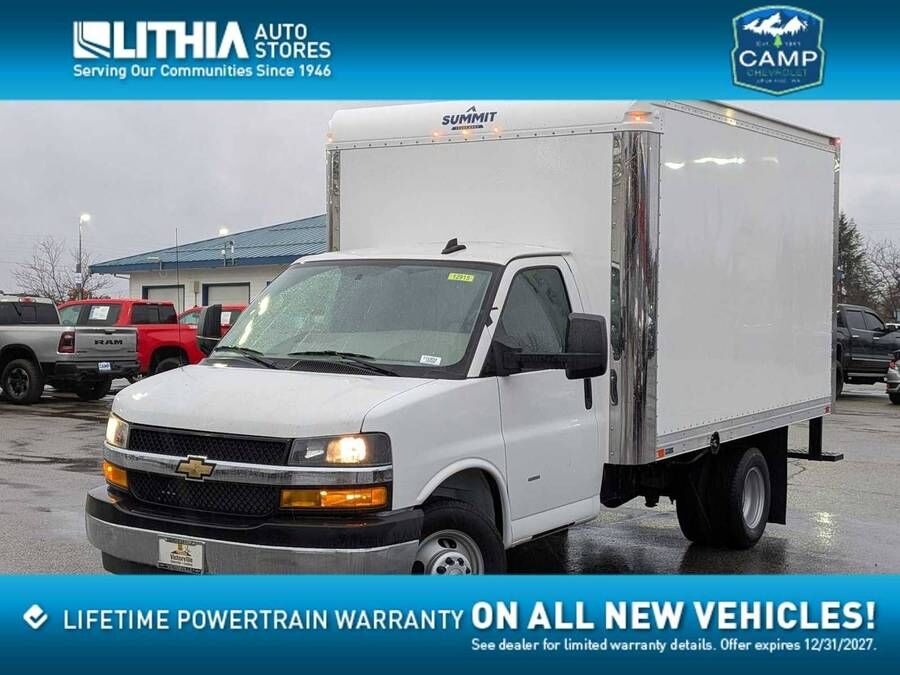 2024 CHEVROLET Express