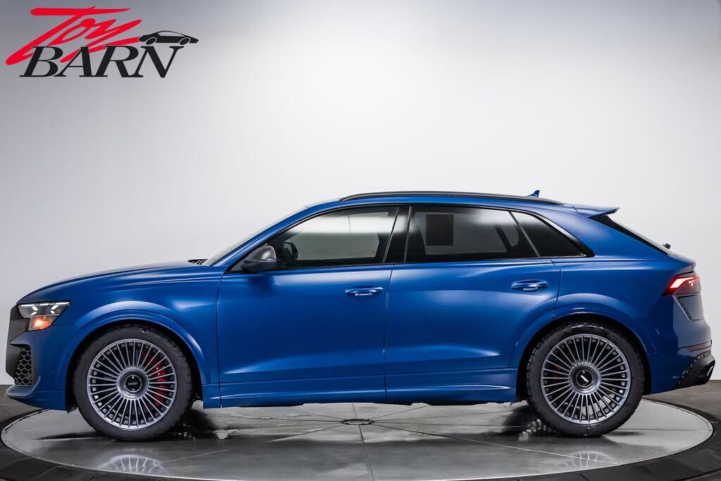 2025 Audi RS Q8