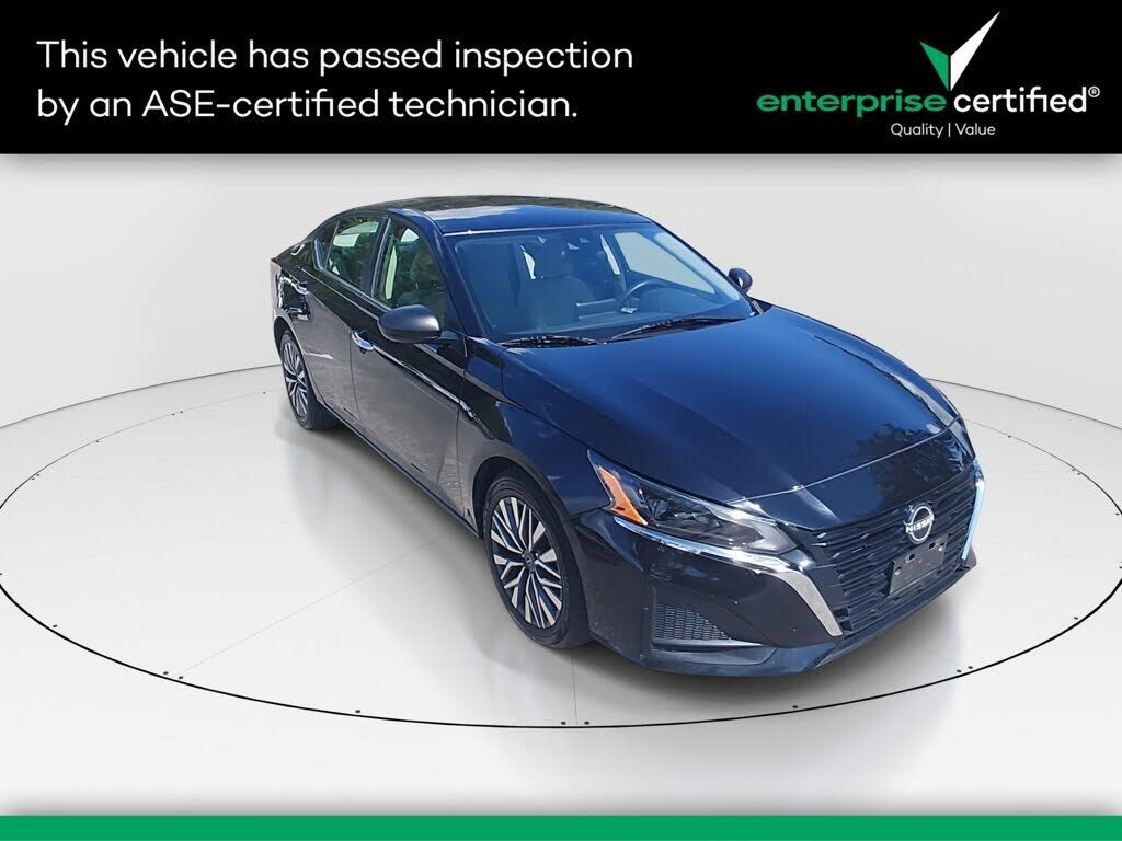 2024 NISSAN Altima