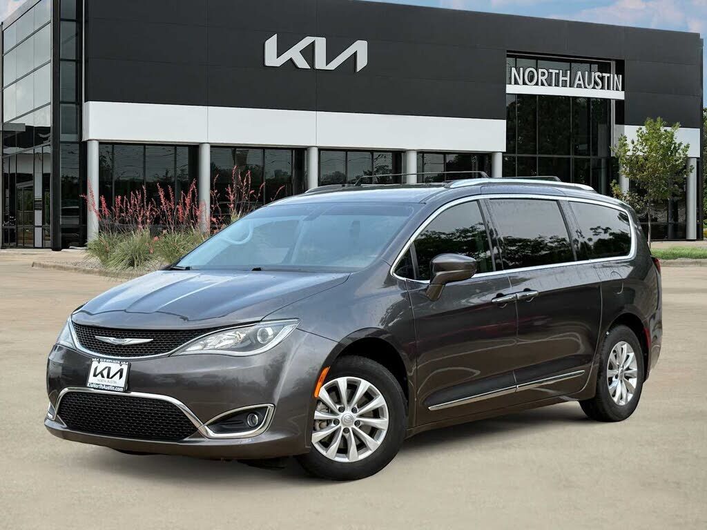2018 CHRYSLER Pacifica