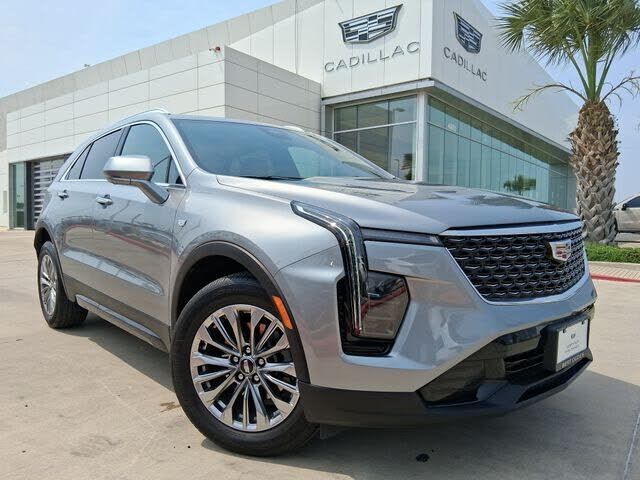 2025 CADILLAC XT4