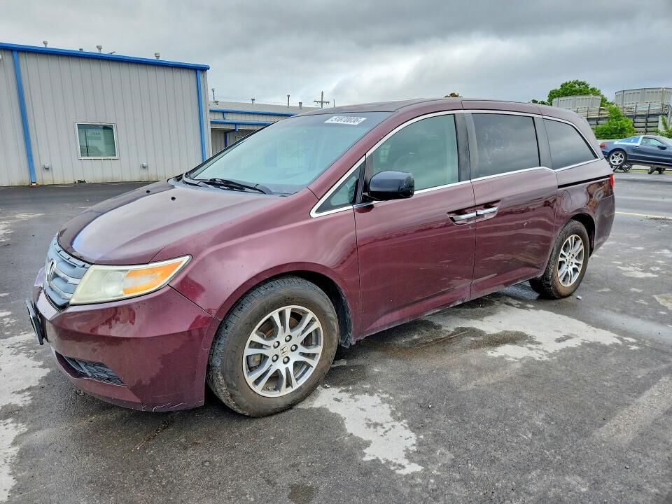 2013 HONDA Odyssey