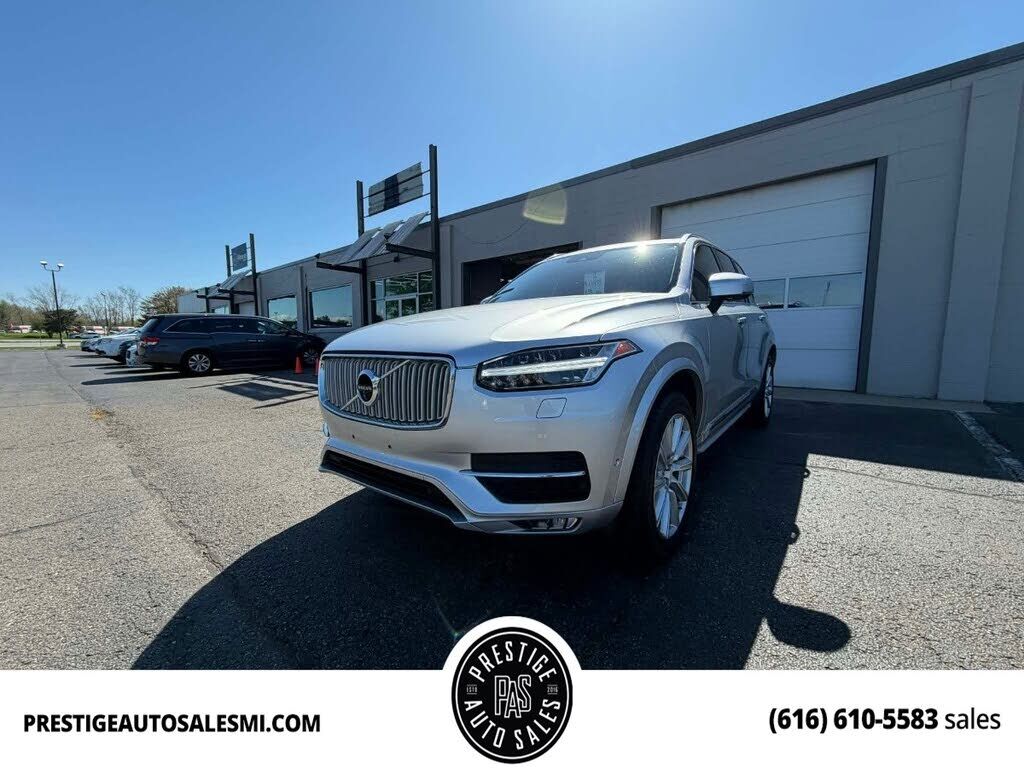 2016 VOLVO XC90