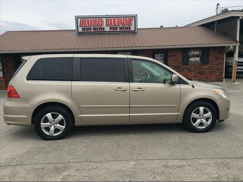 2009 VOLKSWAGEN Routan
