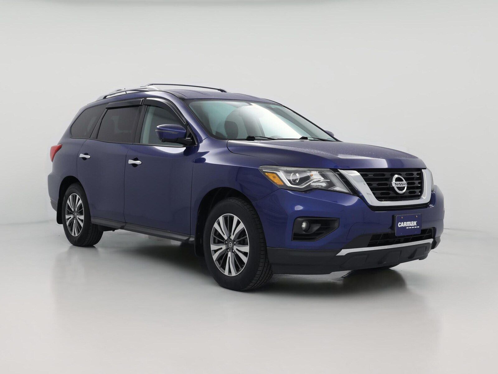 2017 NISSAN Pathfinder