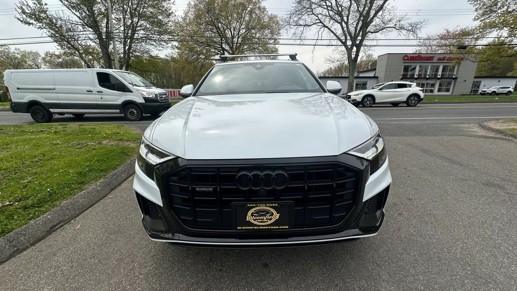 2021 Audi Q8