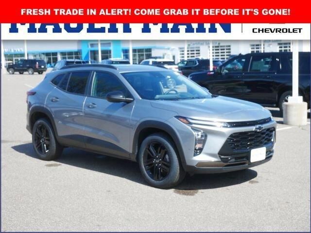 2024 CHEVROLET Trax