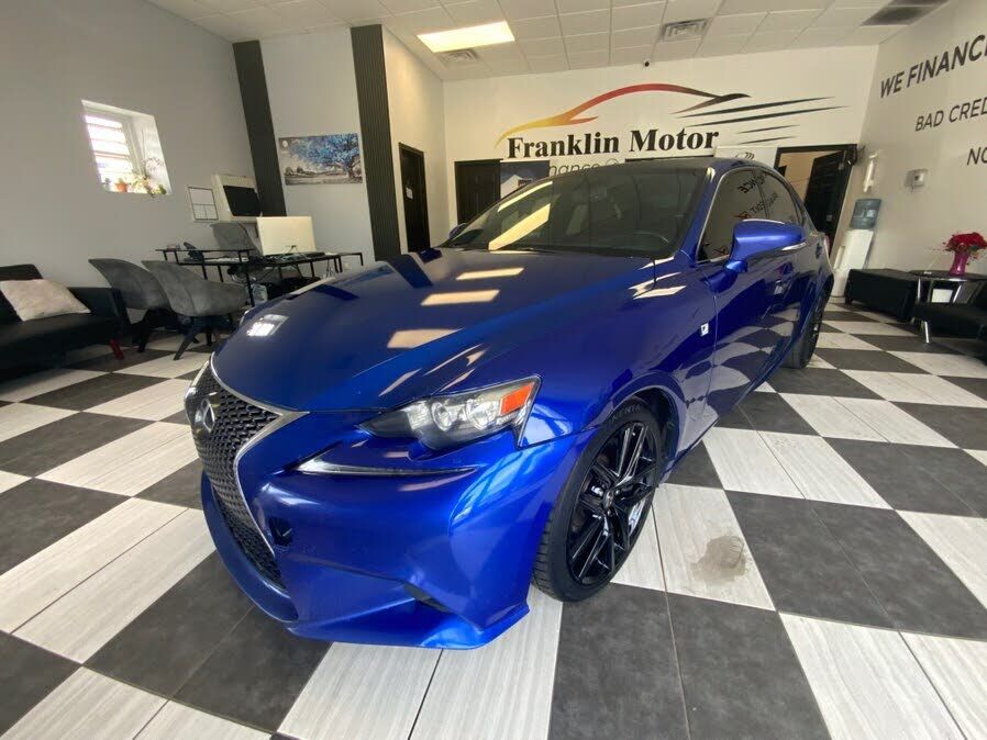 2016 LEXUS IS