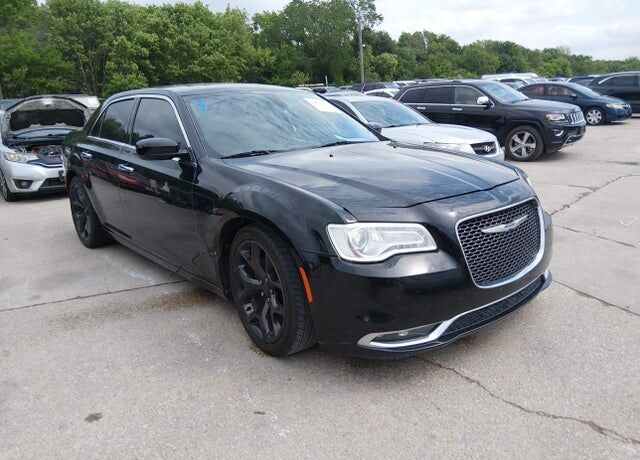 2016 CHRYSLER 300