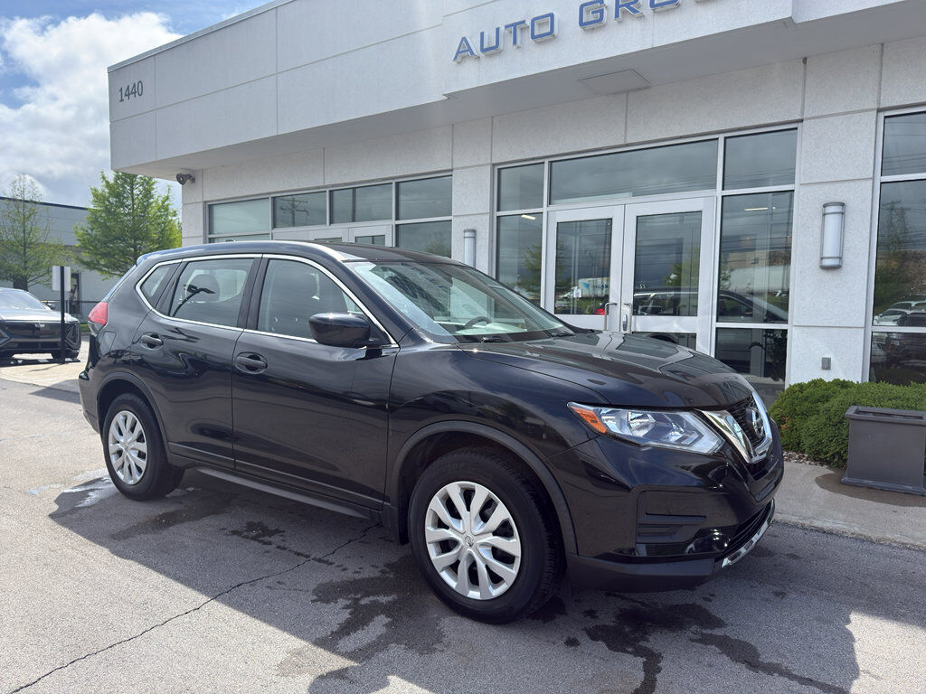 2017 NISSAN Rogue