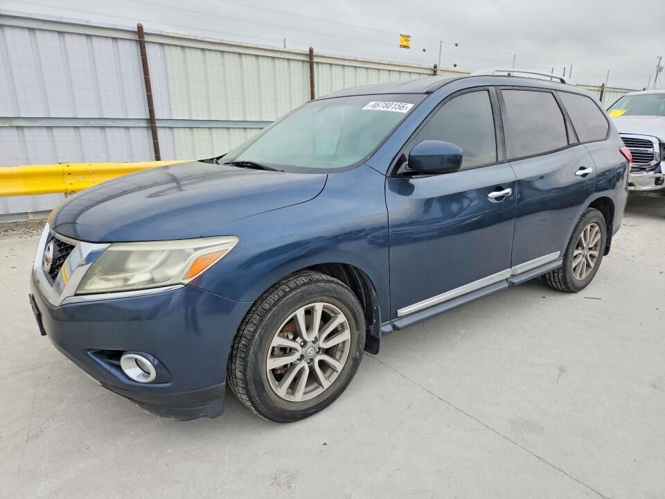 2014 NISSAN Pathfinder