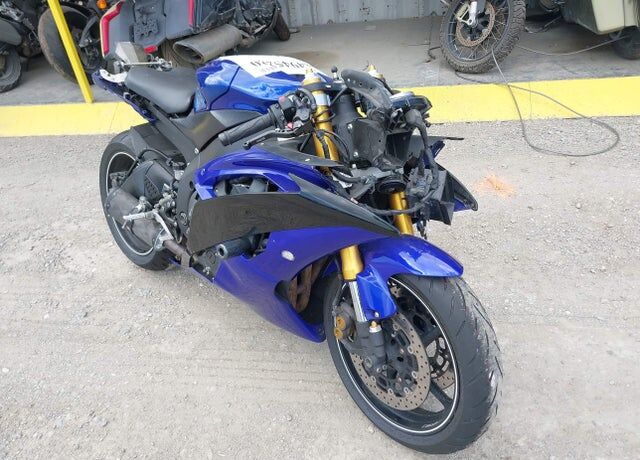 2012 YAMAHA YZF