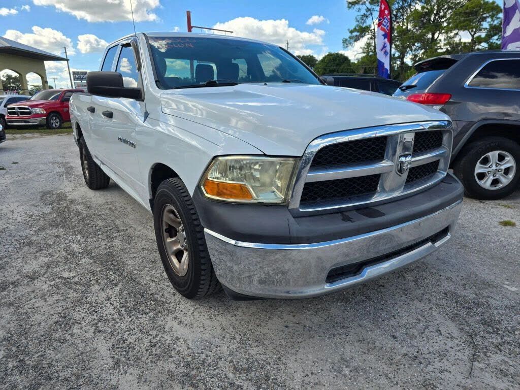 2011 DODGE Ram