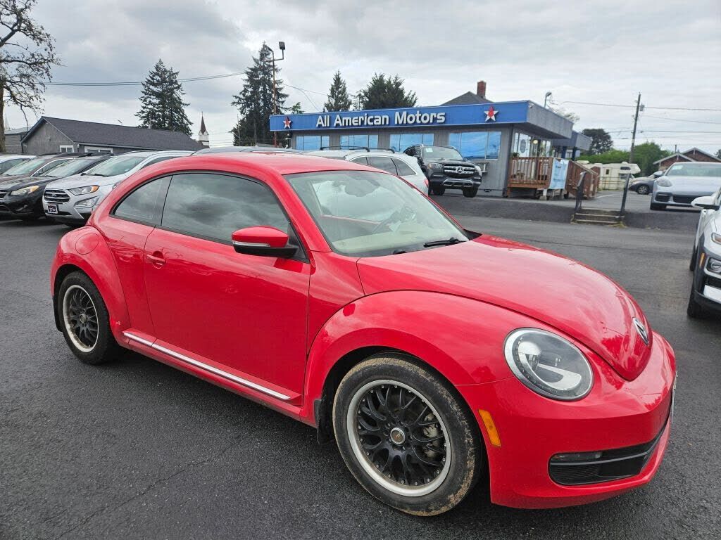 2016 VOLKSWAGEN Beetle