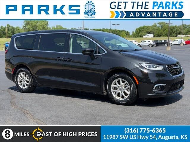 2023 CHRYSLER Pacifica