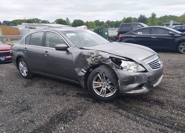 2012 INFINITI G37
