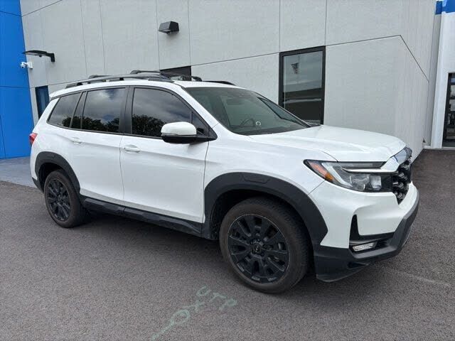 2023 HONDA Passport