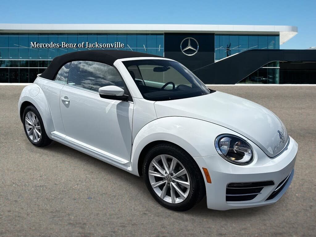 2019 VOLKSWAGEN Beetle