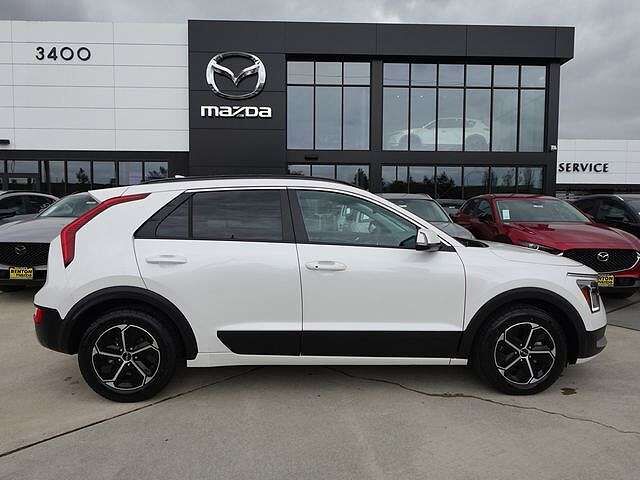 2023 KIA Niro