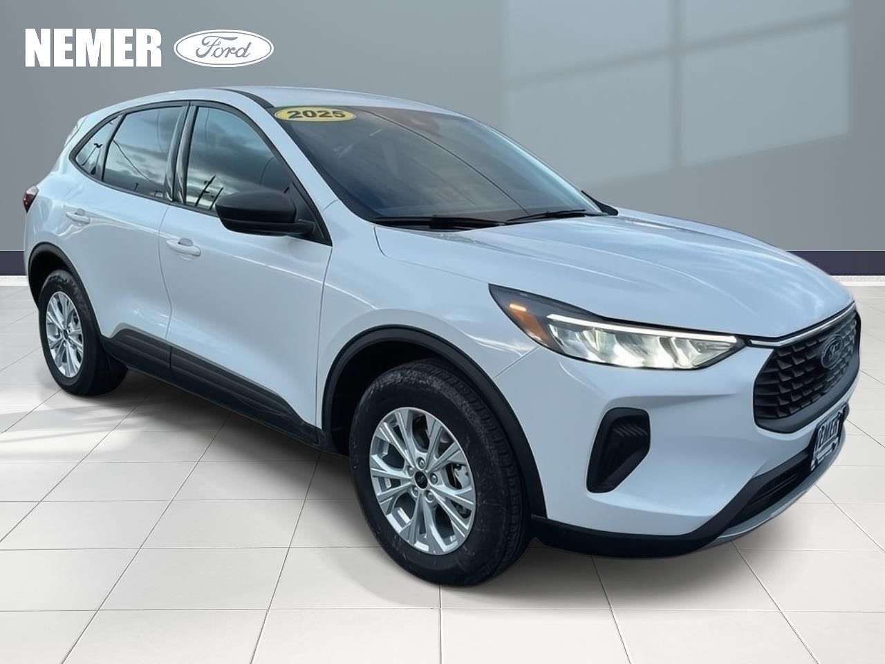 2025 FORD Escape