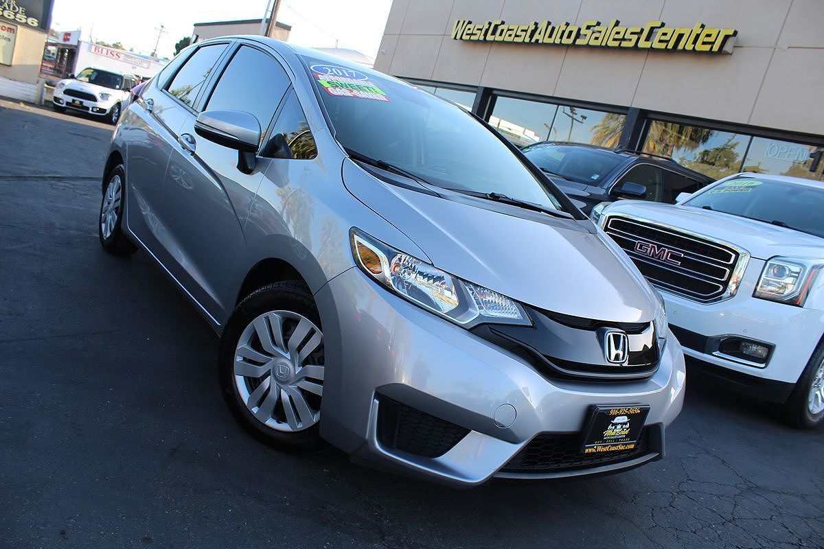 2017 HONDA Fit