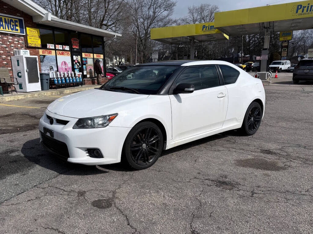 2013 TOYOTA SCION