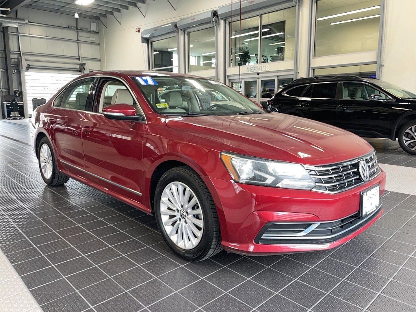 2017 VOLKSWAGEN Passat