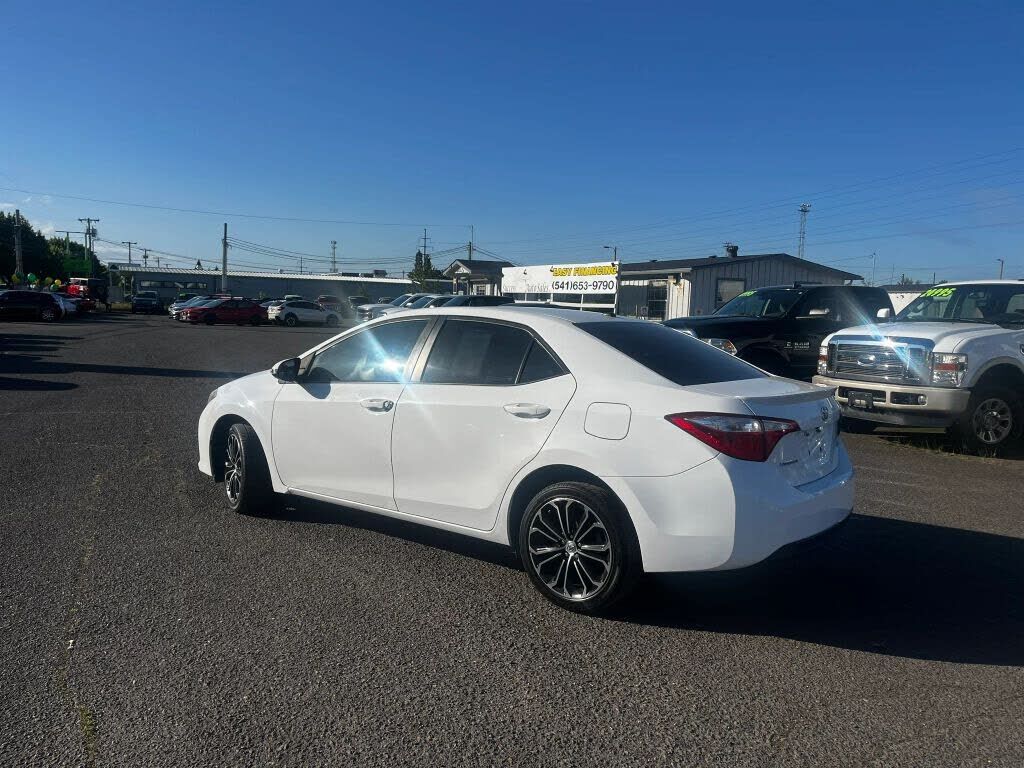 2015 TOYOTA Corolla