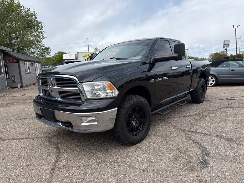 2011 DODGE Ram