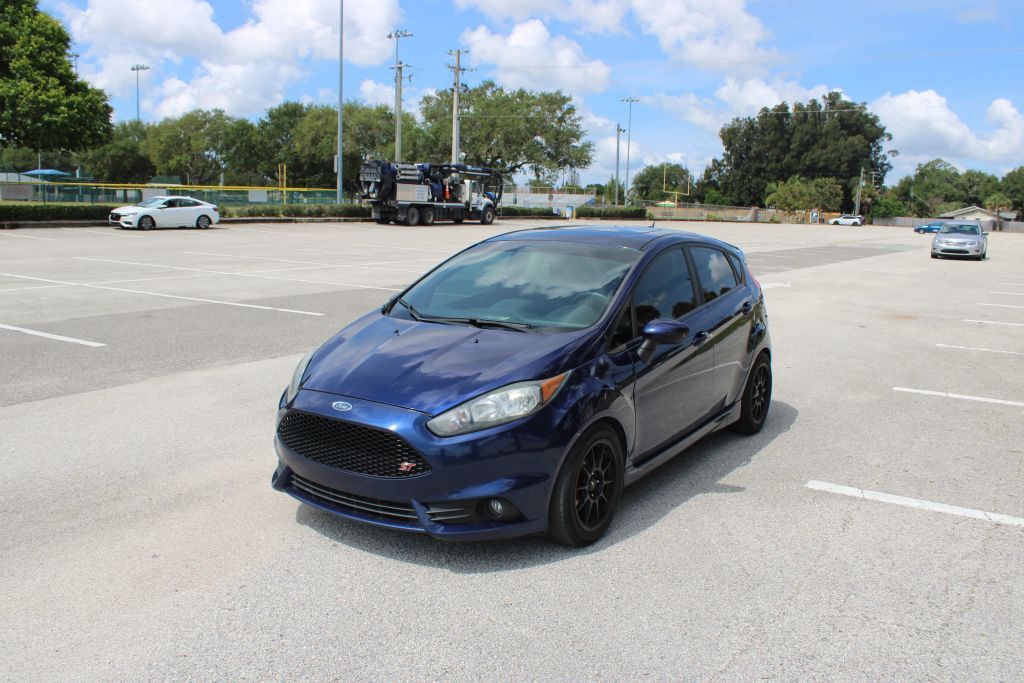 2016 FORD Fiesta