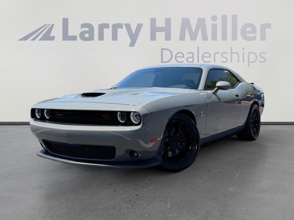 2023 DODGE Challenger