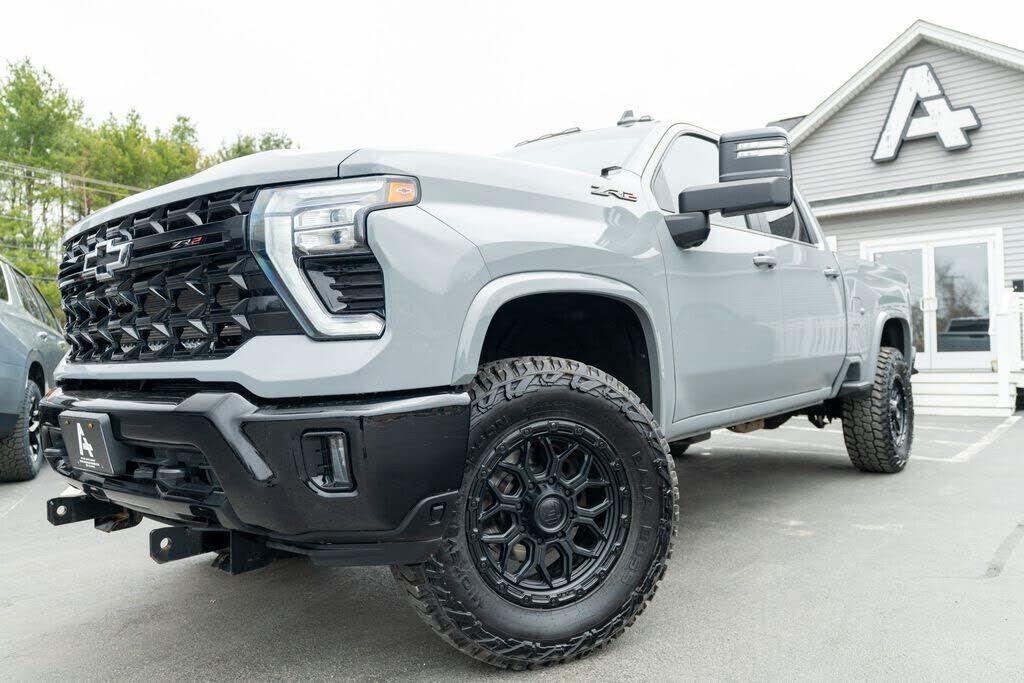 2024 CHEVROLET Silverado HD