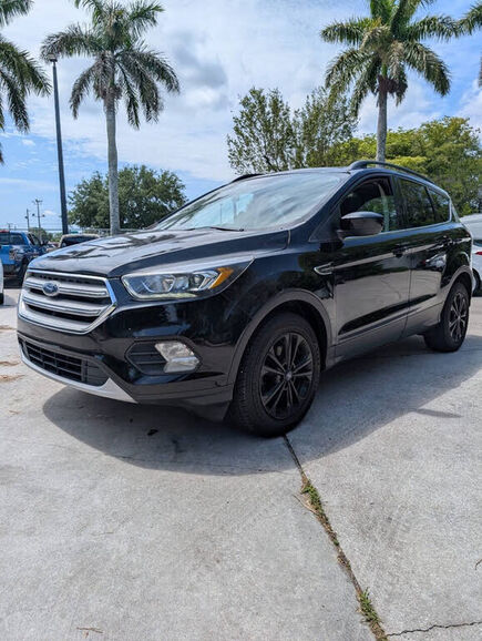 2018 FORD Escape