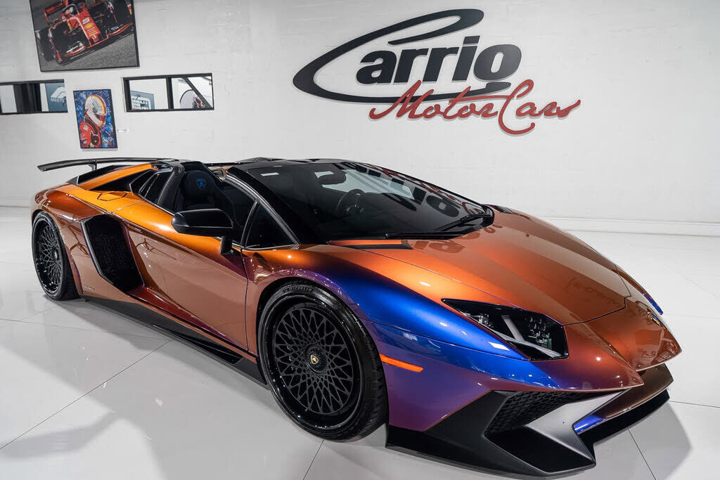 2017 LAMBORGHINI Aventador
