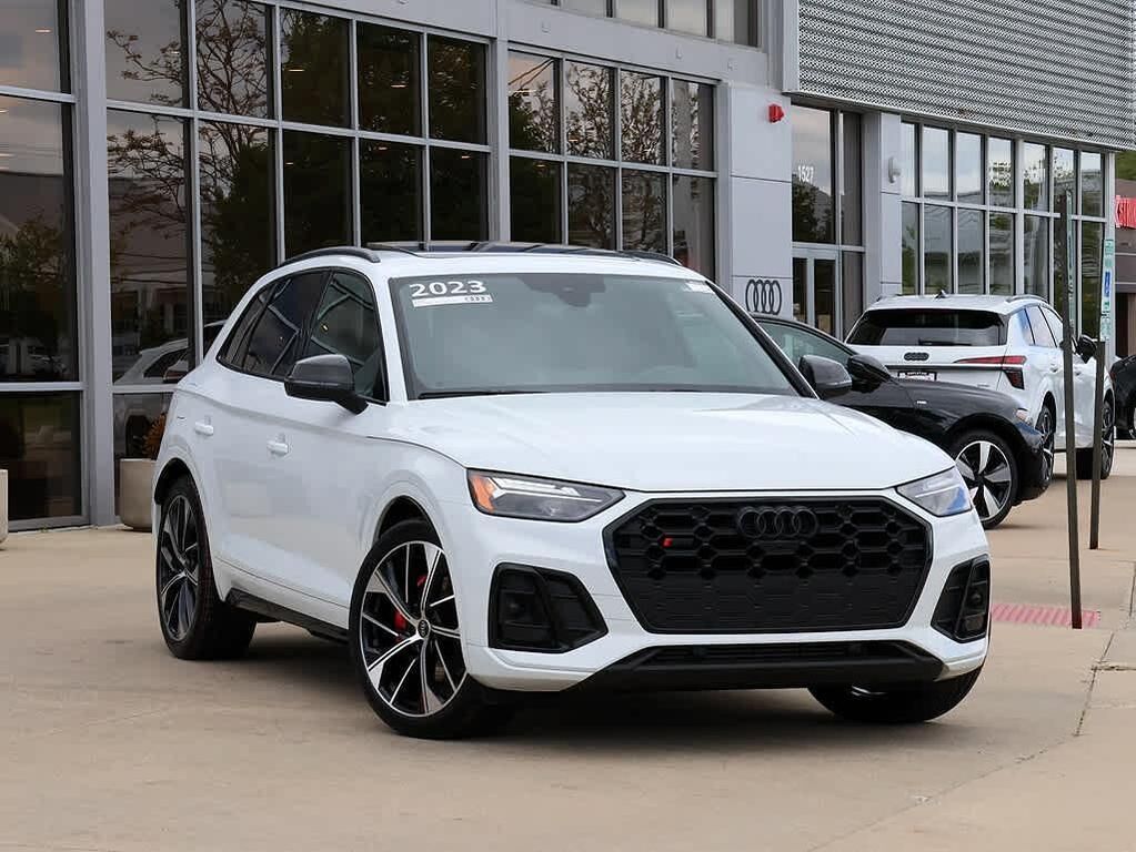 2023 AUDI SQ5