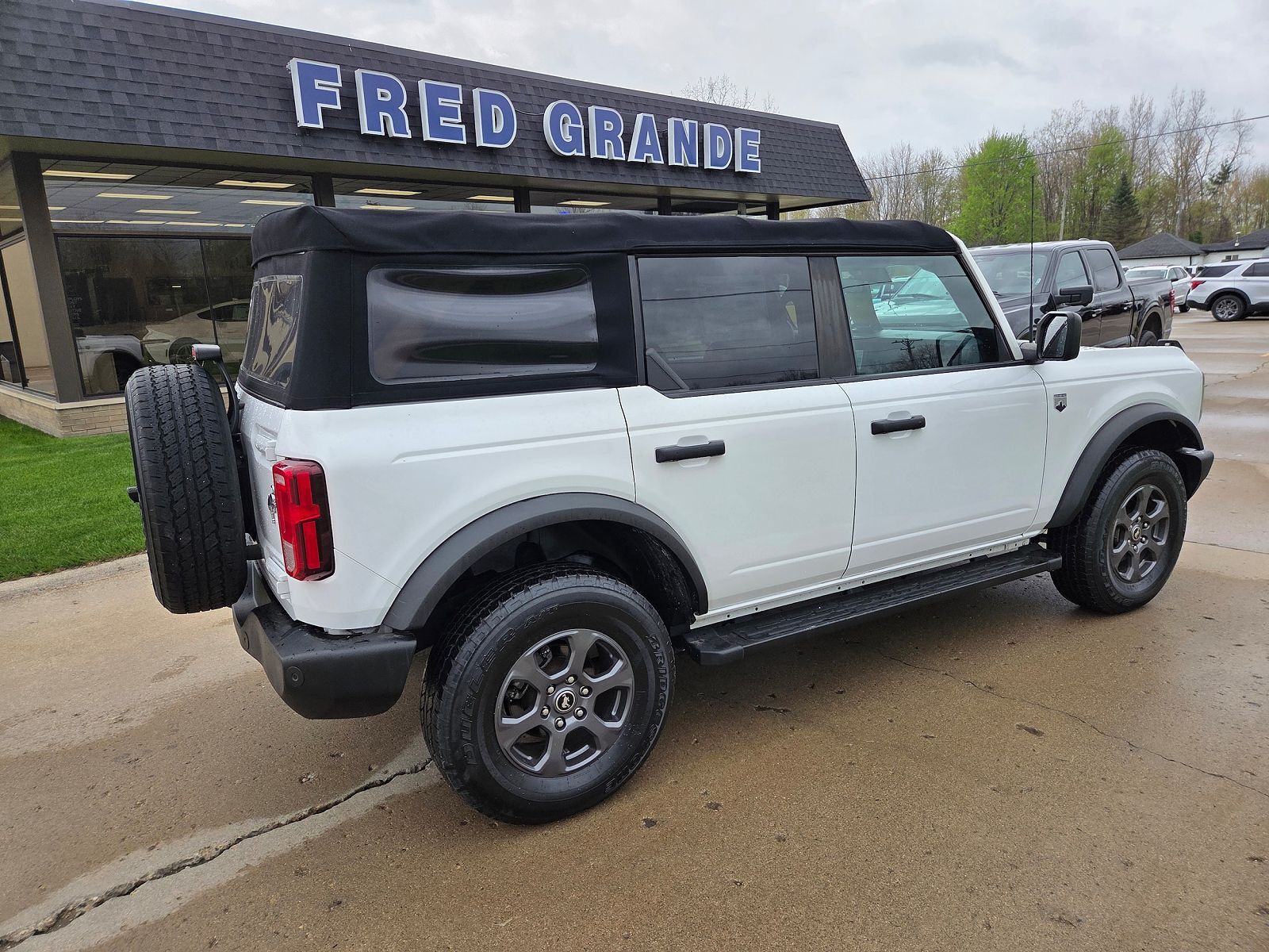 2022 FORD Bronco