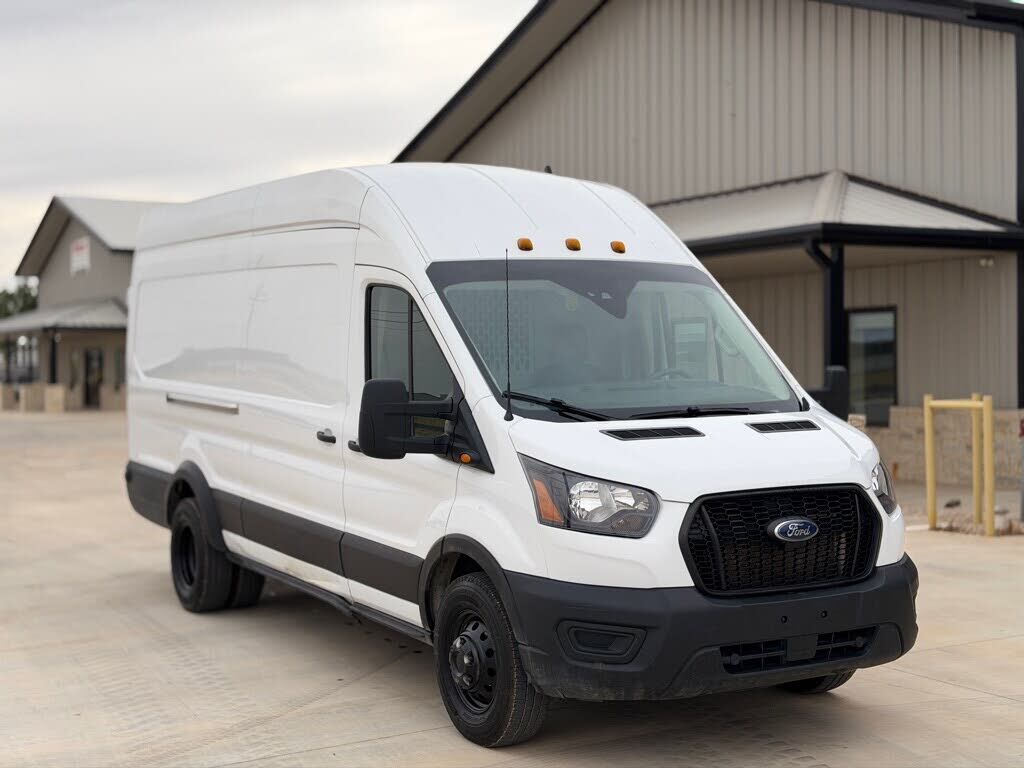 2022 FORD Transit