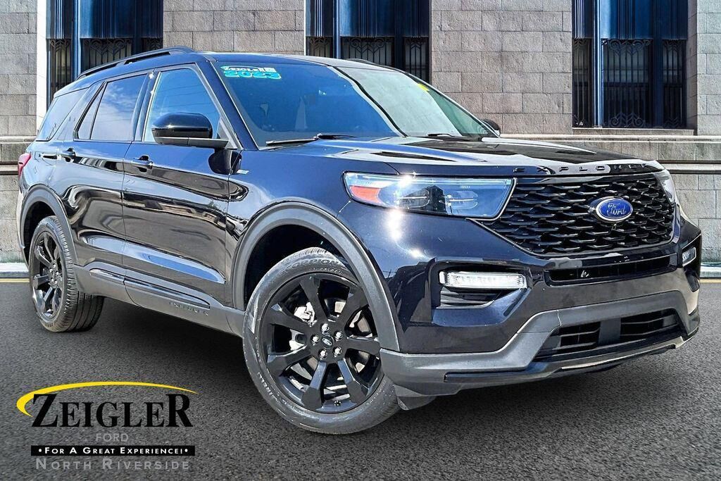 2023 FORD Explorer