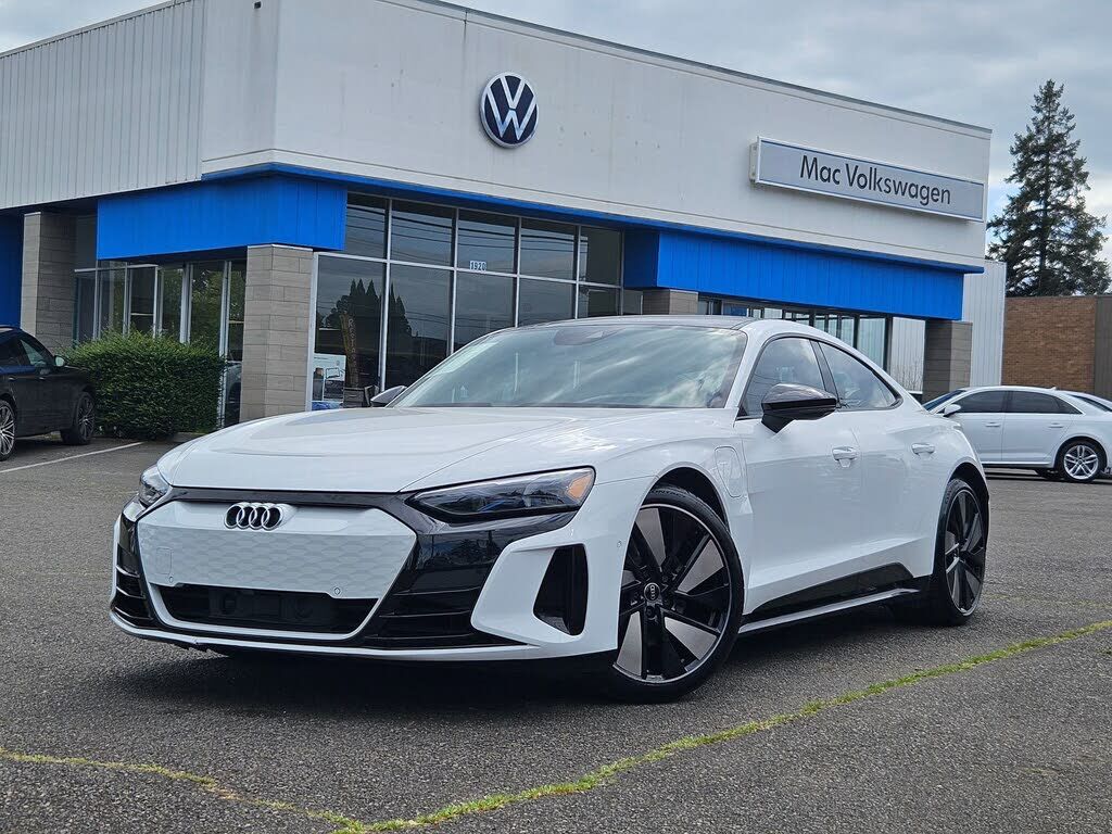 2023 AUDI e-tron GT