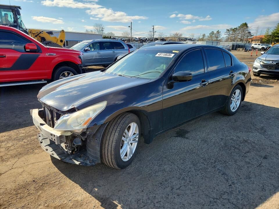 2012 INFINITI G37