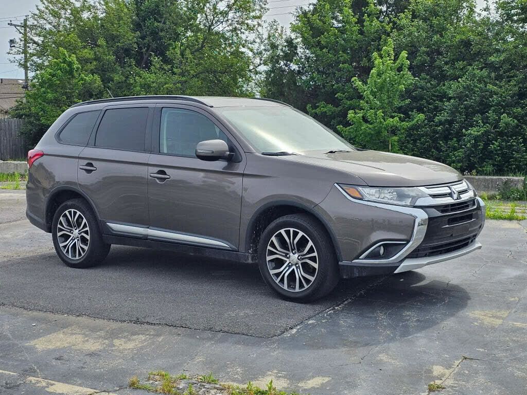2016 MITSUBISHI Outlander