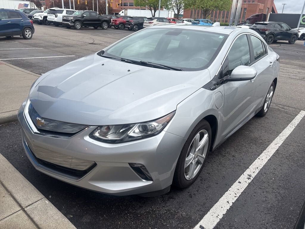 2018 CHEVROLET Volt