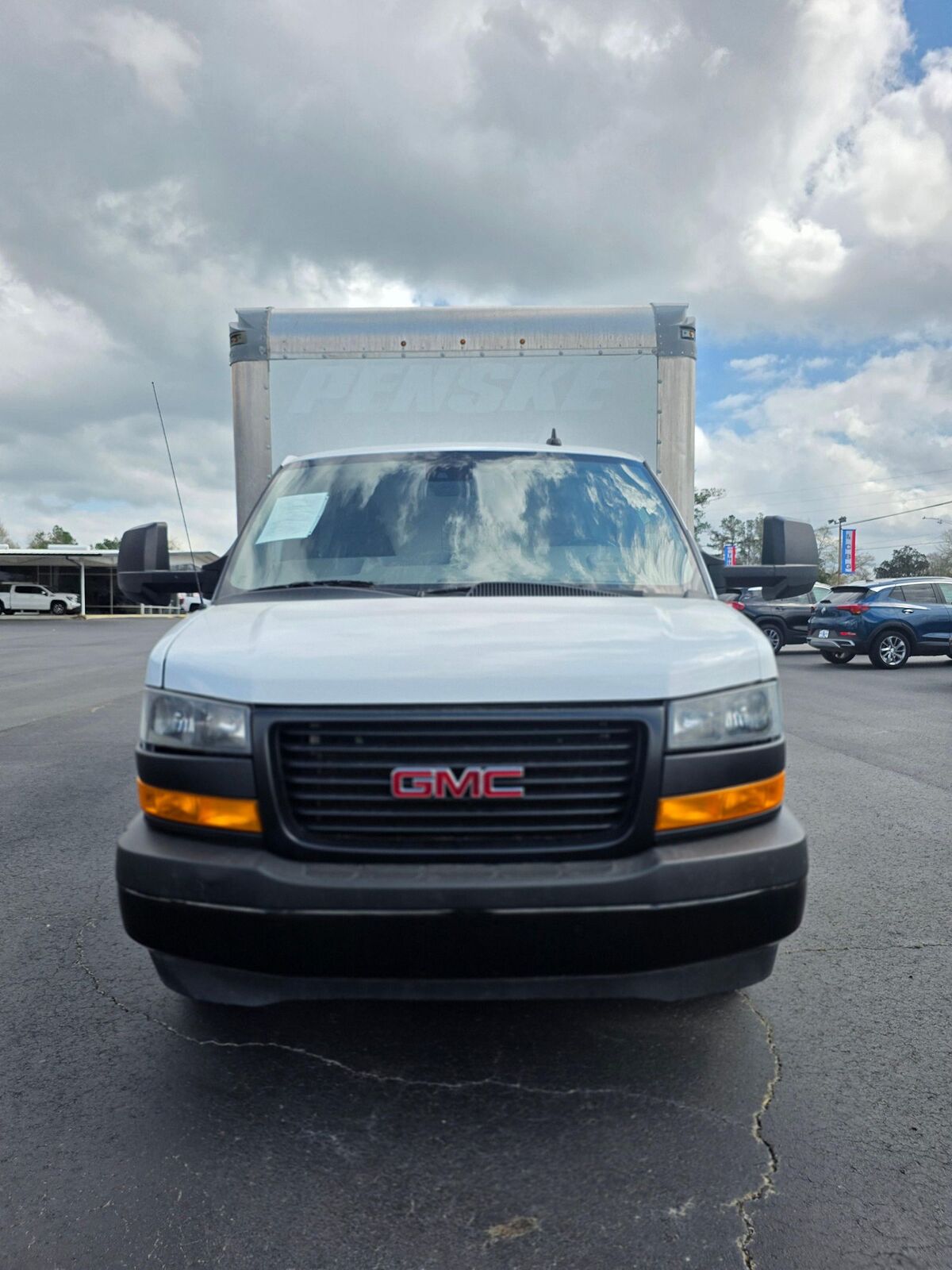 2021 GMC Savana