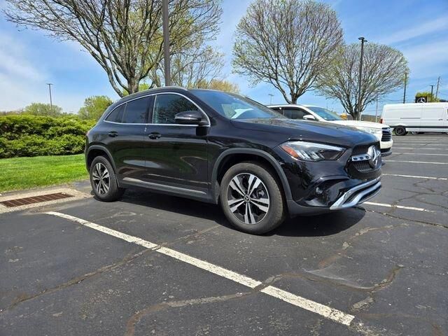 2026 MERCEDES-BENZ GLA-Class
