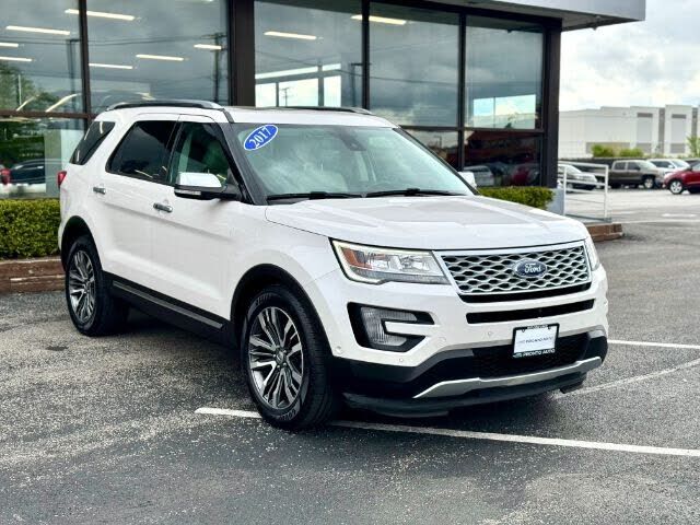 2017 FORD Explorer